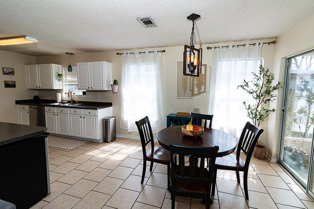 46 Stowe Road, Mary Esther, FL 32569