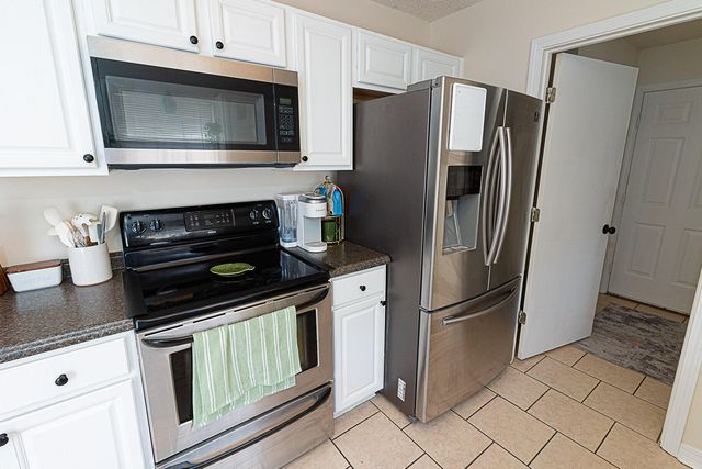 46 Stowe Road, Mary Esther, FL 32569