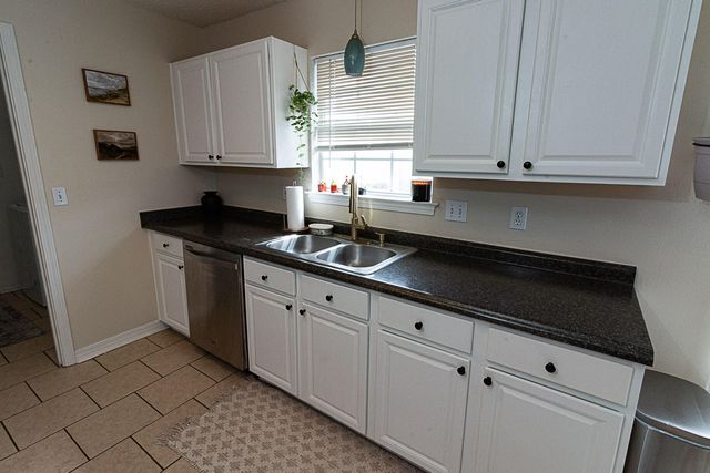 46 Stowe Road, Mary Esther, FL 32569