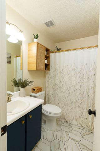 46 Stowe Road, Mary Esther, FL 32569