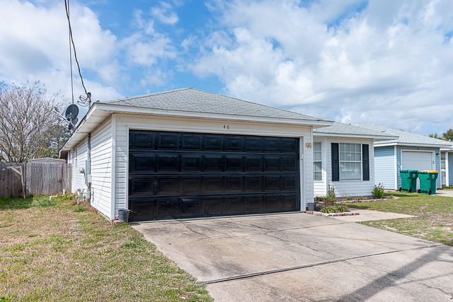 46 Stowe Road, Mary Esther, FL 32569