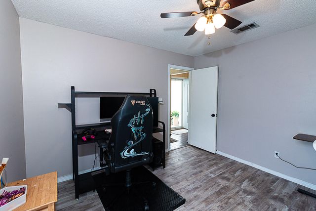 46 Stowe Road, Mary Esther, FL 32569