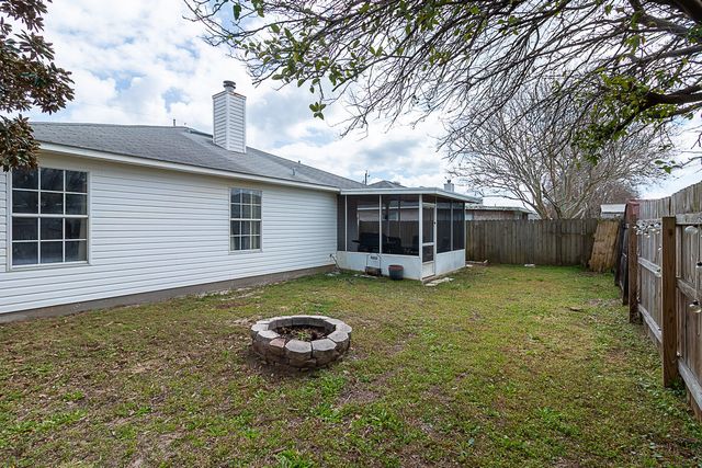 46 Stowe Road, Mary Esther, FL 32569