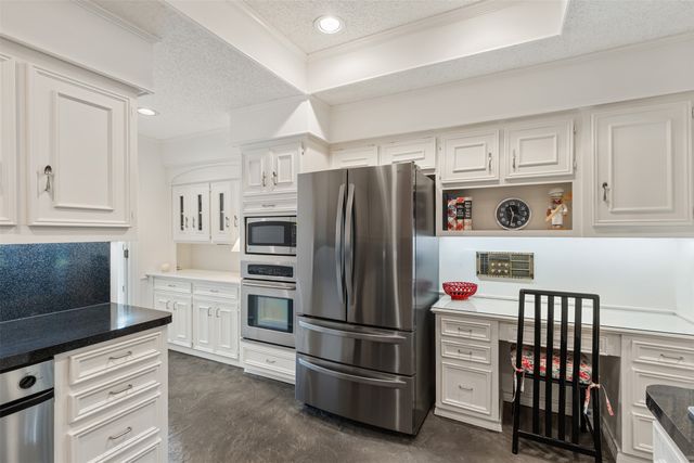 6432 Barkwood Lane, Dallas, TX 75248