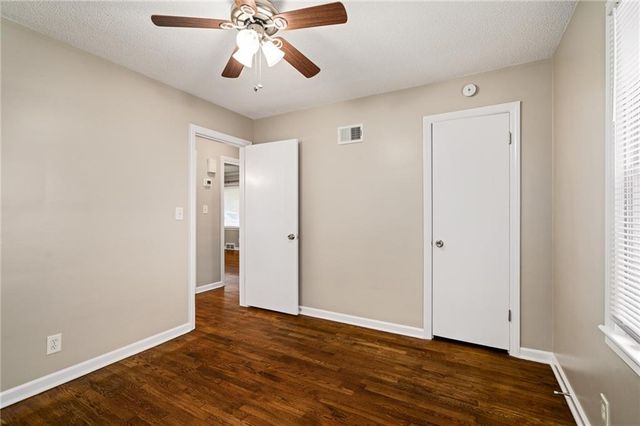 11102 W 69TH Terrace, Shawnee, KS 66203