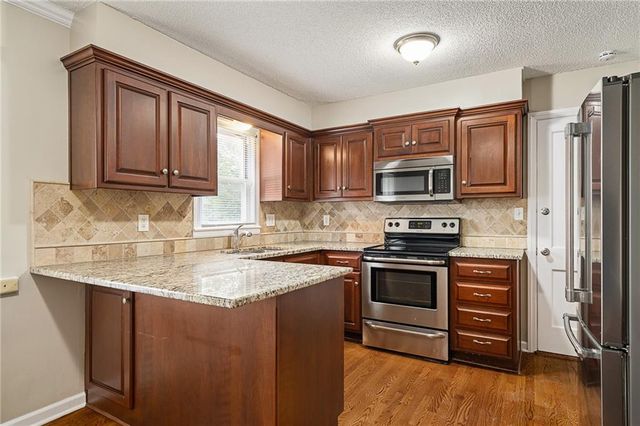 11102 W 69TH Terrace, Shawnee, KS 66203