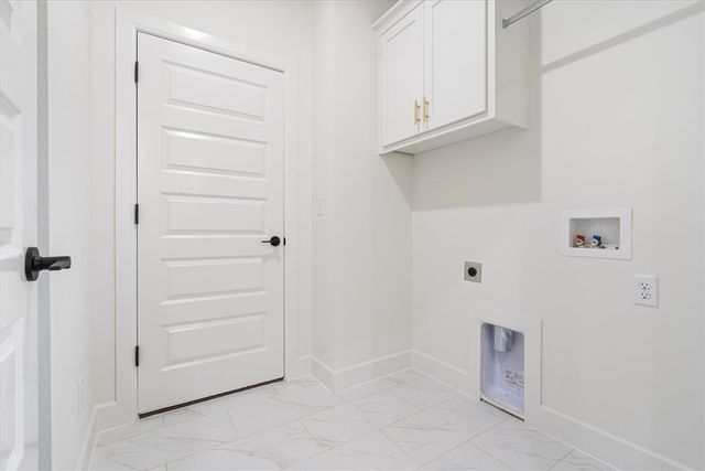 6806 SW Basswood Avenue, Bentonville, AR 72713