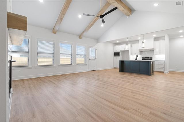 6806 SW Basswood Avenue, Bentonville, AR 72713