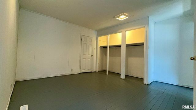 215 McFall Street, Benton, IL 62812