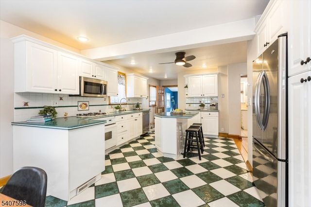 171 Sadler Rd, Bloomfield Twp., NJ 07003