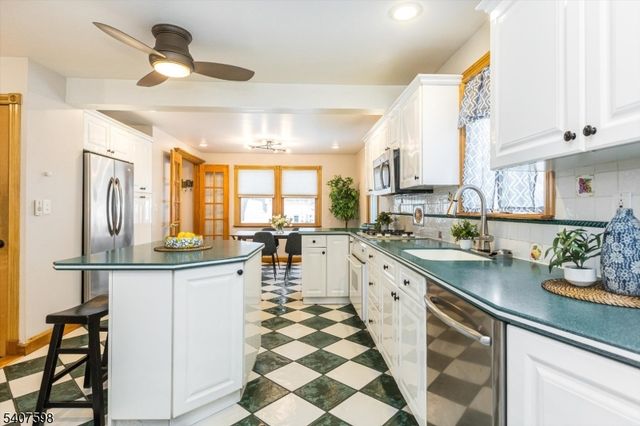 171 Sadler Rd, Bloomfield Twp., NJ 07003