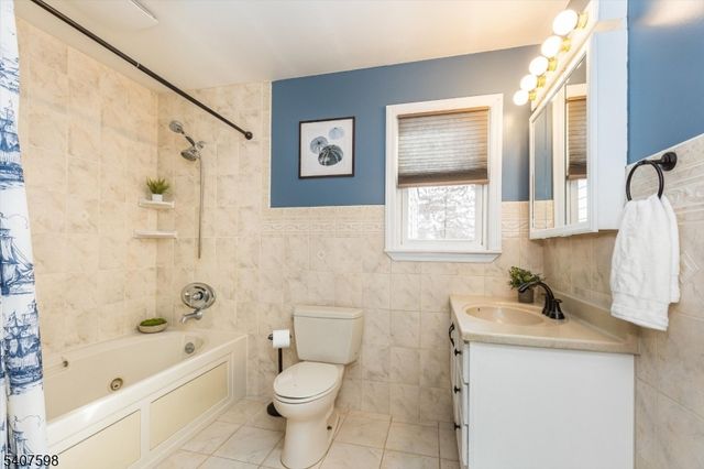 171 Sadler Rd, Bloomfield Twp., NJ 07003