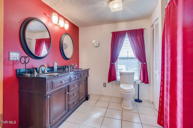 4833 Mabe Stanleytown Rd., Duffield, VA 24244