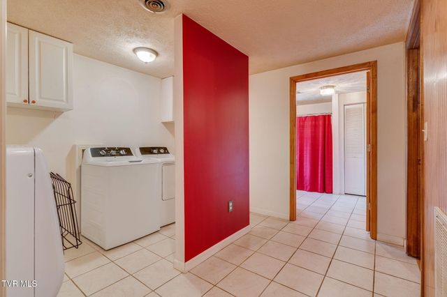 4833 Mabe Stanleytown Rd., Duffield, VA 24244