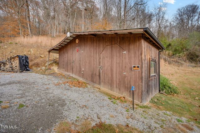 4833 Mabe Stanleytown Rd., Duffield, VA 24244