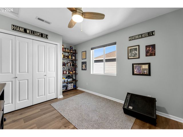 15700 Ne 23RD Ave, Vancouver, WA 98686