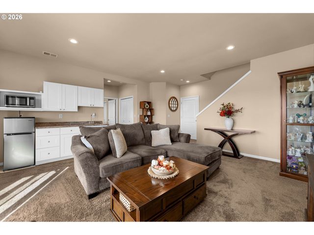 15700 Ne 23RD Ave, Vancouver, WA 98686