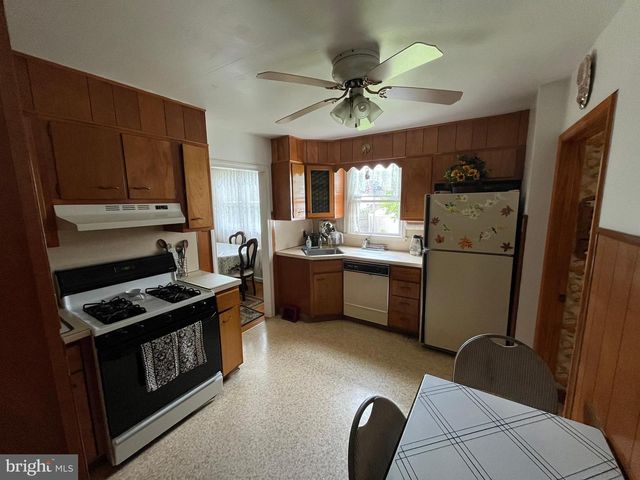 2026 STANWOOD ST, Philadelphia, PA 19152