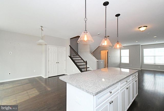 1680 HICKORY LN, Langhorne, PA 19047