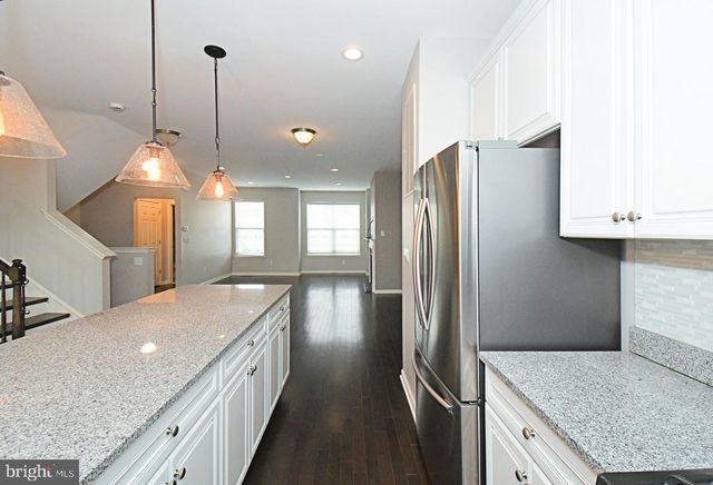 1680 HICKORY LN, Langhorne, PA 19047