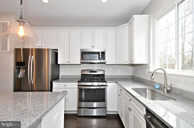 1680 HICKORY LN, Langhorne, PA 19047