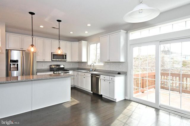 1680 HICKORY LN, Langhorne, PA 19047