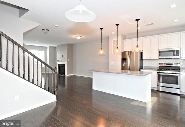 1680 HICKORY LN, Langhorne, PA 19047