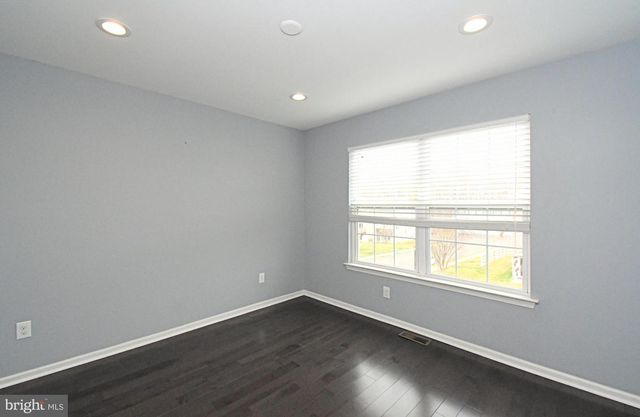 1680 HICKORY LN, Langhorne, PA 19047