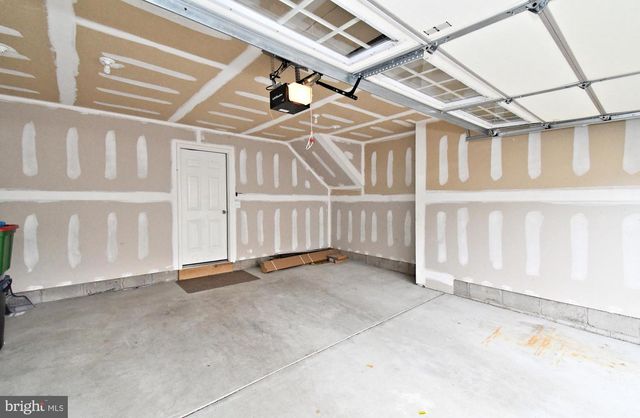 1680 HICKORY LN, Langhorne, PA 19047