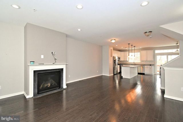 1680 HICKORY LN, Langhorne, PA 19047