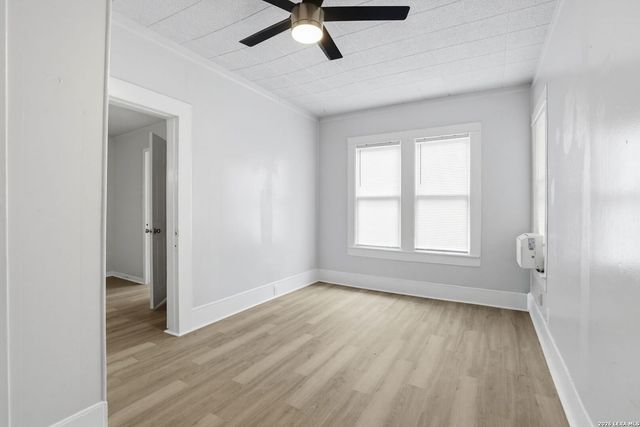 1307 Kayton Ave, San Antonio, TX 78210