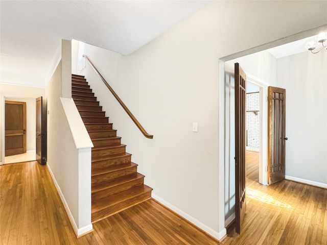 1205 Forest Ridge Drive, Bedford, TX 76022