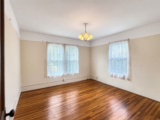 1205 Forest Ridge Drive, Bedford, TX 76022