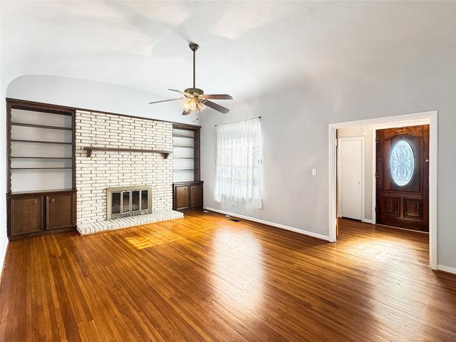 1205 Forest Ridge Drive, Bedford, TX 76022