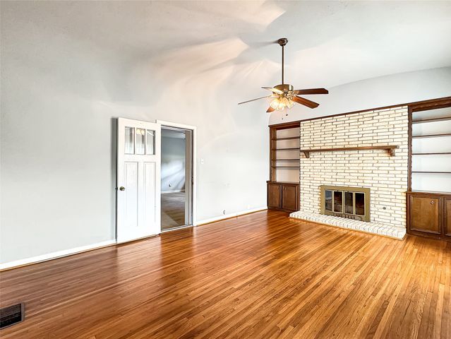 1205 Forest Ridge Drive, Bedford, TX 76022