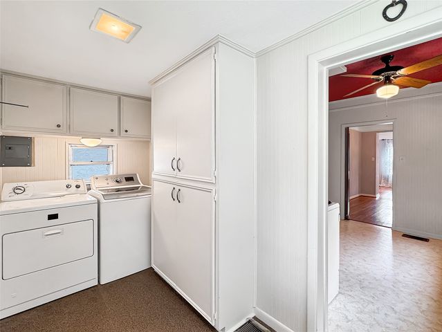 1205 Forest Ridge Drive, Bedford, TX 76022