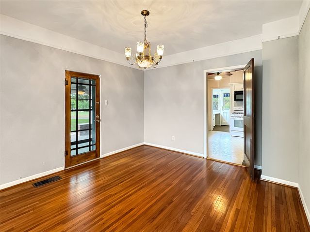 1205 Forest Ridge Drive, Bedford, TX 76022