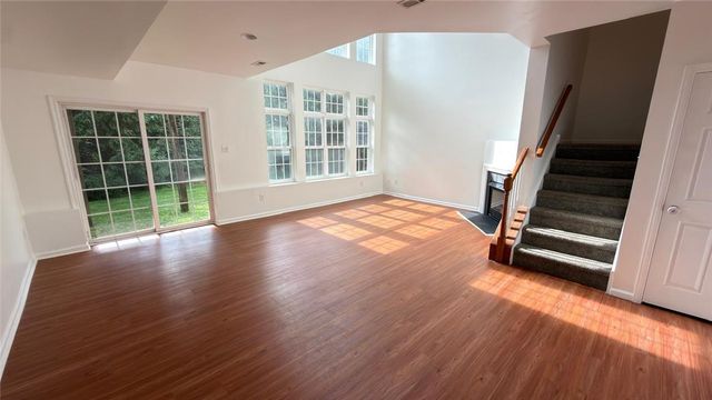 1071 King Way, Upper Macungie Twp, PA 18031
