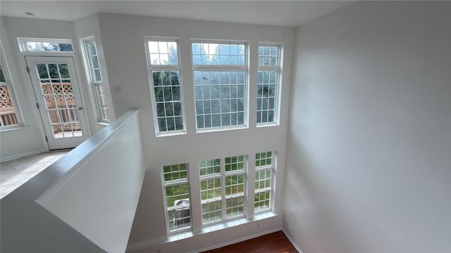 1071 King Way, Upper Macungie Twp, PA 18031