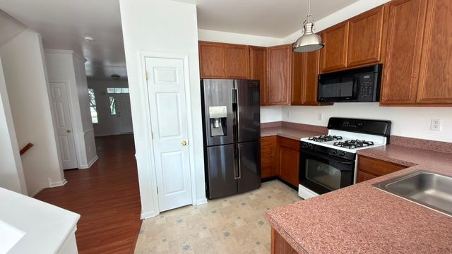 1071 King Way, Upper Macungie Twp, PA 18031