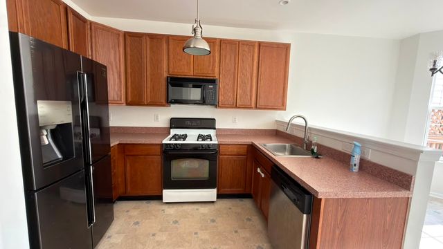 1071 King Way, Upper Macungie Twp, PA 18031