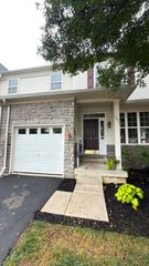 1071 King Way, Upper Macungie Twp, PA 18031
