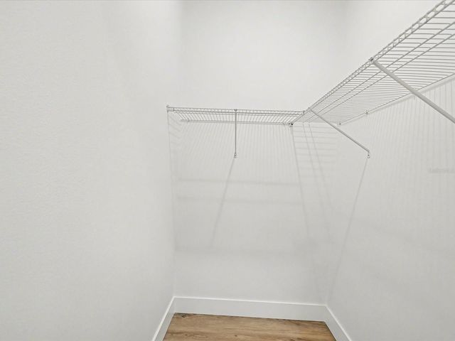 1751 27TH AVENUE N, St Petersburg, FL 33713