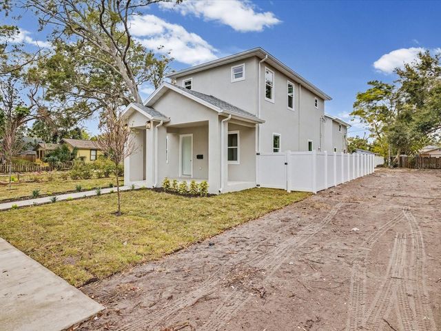 1751 27TH AVENUE N, St Petersburg, FL 33713