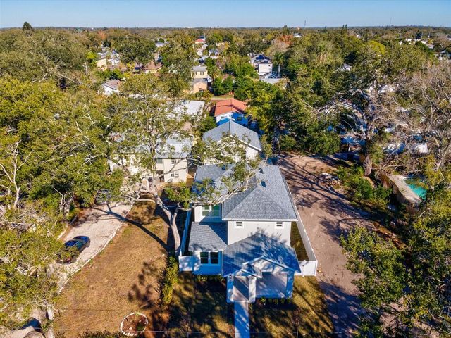 1751 27TH AVENUE N, St Petersburg, FL 33713