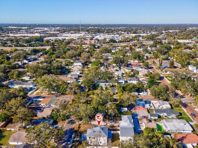 1751 27TH AVENUE N, St Petersburg, FL 33713