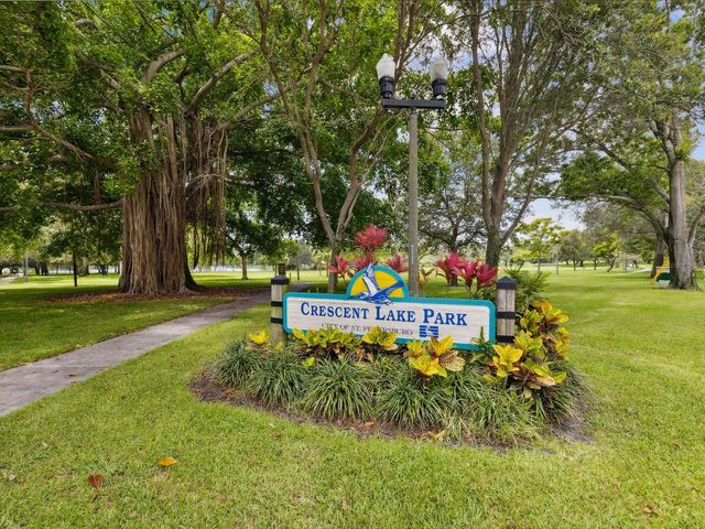 1751 27TH AVENUE N, St Petersburg, FL 33713