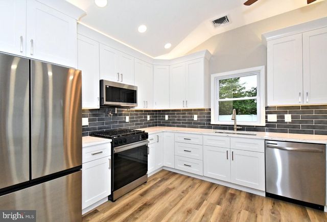 306 INDEPENDENCE RD, King Of Prussia, PA 19406