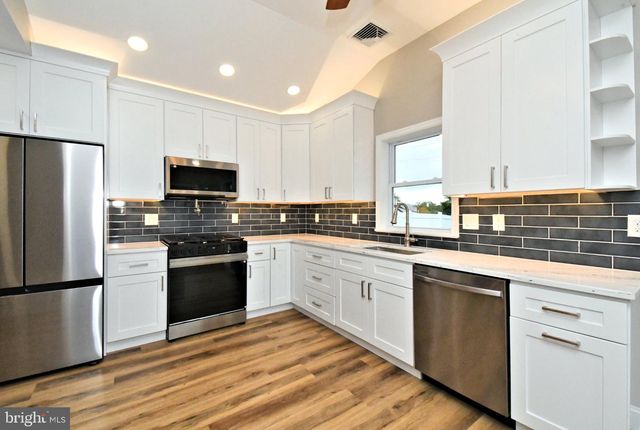 306 INDEPENDENCE RD, King Of Prussia, PA 19406