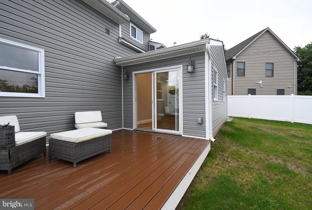 306 INDEPENDENCE RD, King Of Prussia, PA 19406